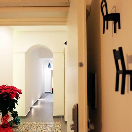 Il-Terno All'8 Al Centro Storico Old Town เนเปิลส์ ภายนอก รูปภาพ